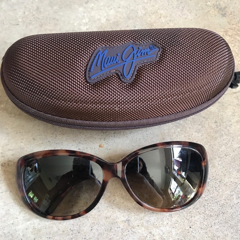 Maui Jim NEW tortoise sunglasses with case